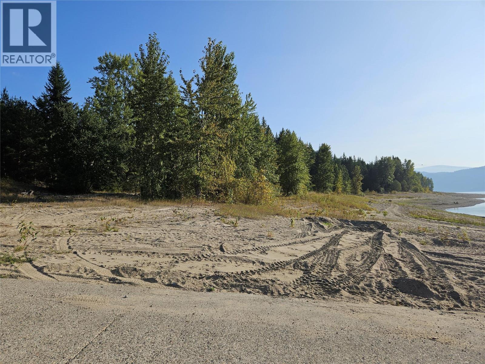 130 Lower Fauquier Road, Fauquier, BC