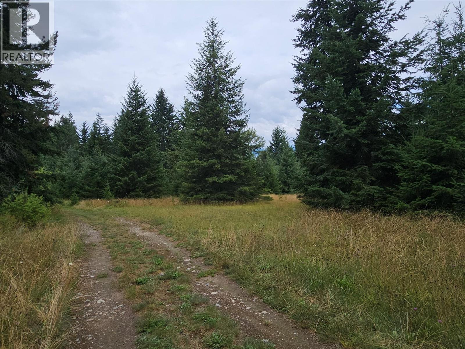 130 Lower Fauquier Road, Fauquier, BC