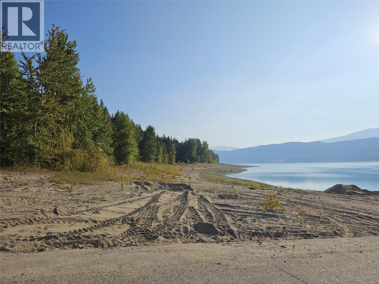 130 Lower Fauquier Road, Fauquier, BC