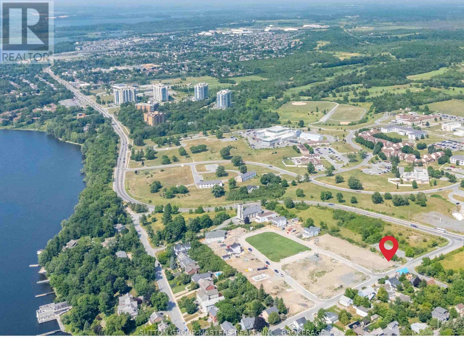 431 Wellington Street, Kingston (Kingston East (Incl Barret Crt)), ON - Outdoor With Body Of Water With View