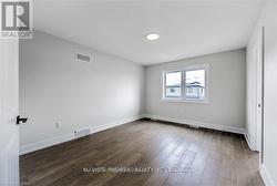 Photos for illustration of similar model. -