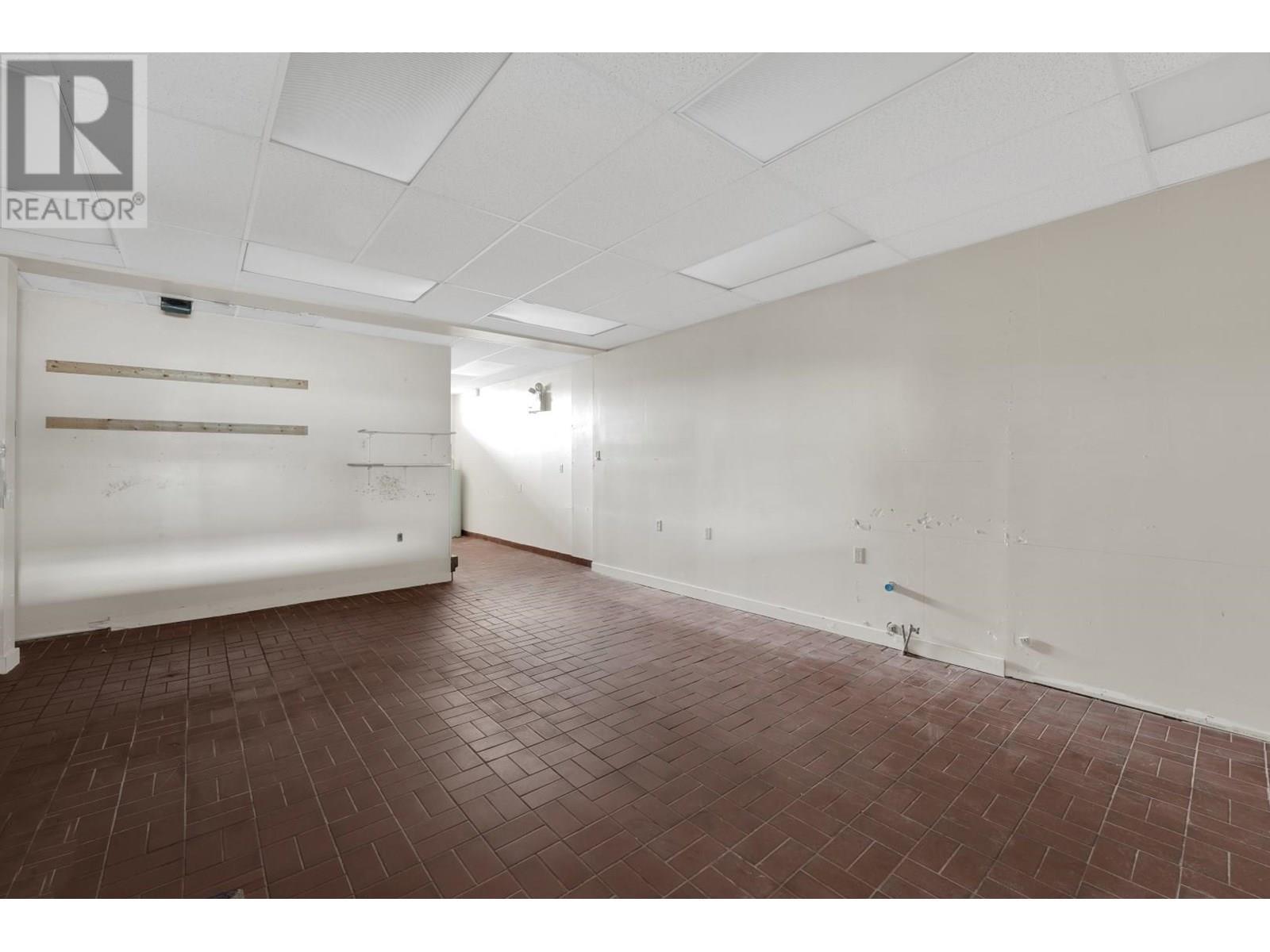 5651 Cowrie Street, Sechelt, BC