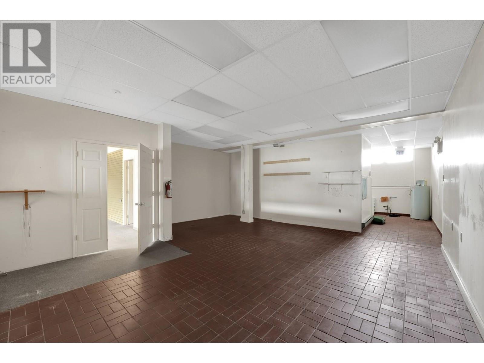 5651 Cowrie Street, Sechelt, BC