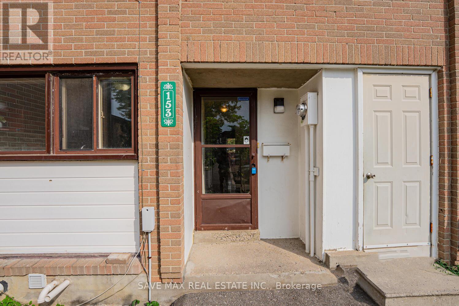 153 Fleetwood Crescent, Brampton, ON - Outdoor With Exterior