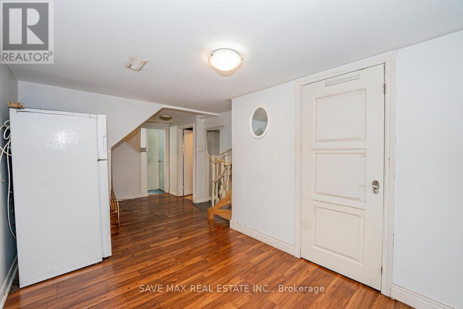 153 Fleetwood Crescent, Brampton, ON - Indoor Photo Showing Other Room