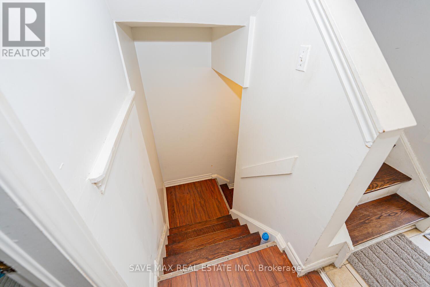 153 Fleetwood Crescent, Brampton, ON - Indoor Photo Showing Other Room