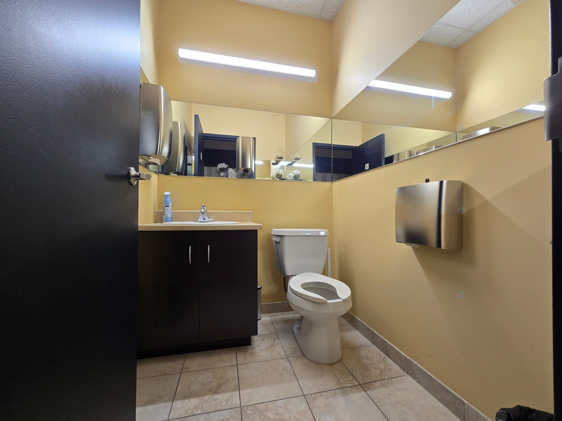 Powder room - 4629 Rue Louis-B.-Mayer, Laval (Chomedey), QC - Indoor Photo Showing Bathroom