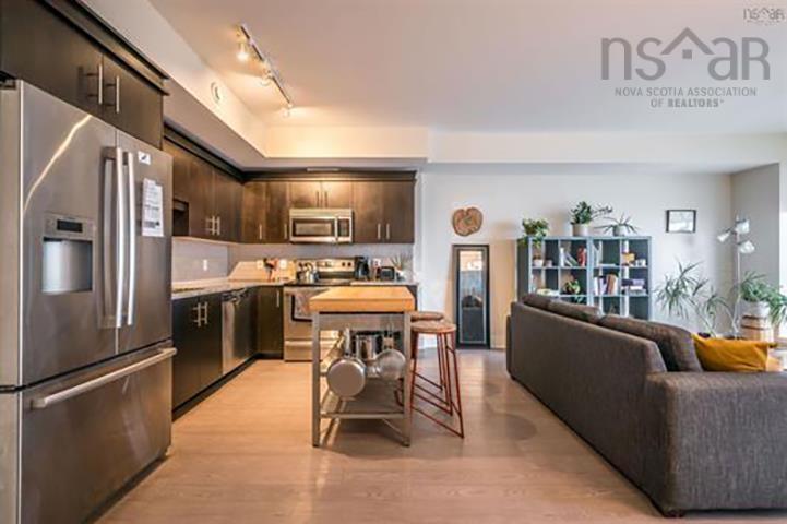 204 15 Kings Wharf Place, Dartmouth, NS