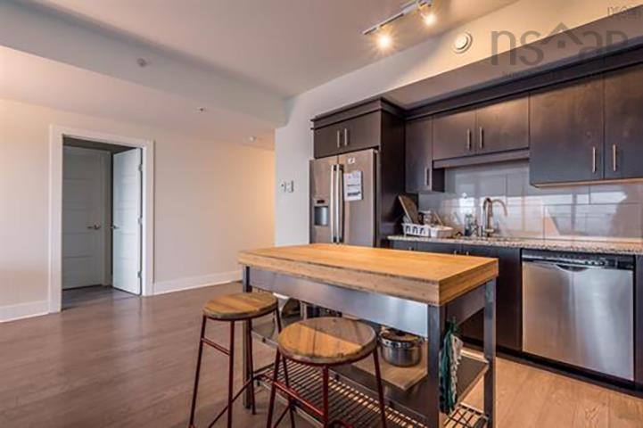 204 15 Kings Wharf Place, Dartmouth, NS