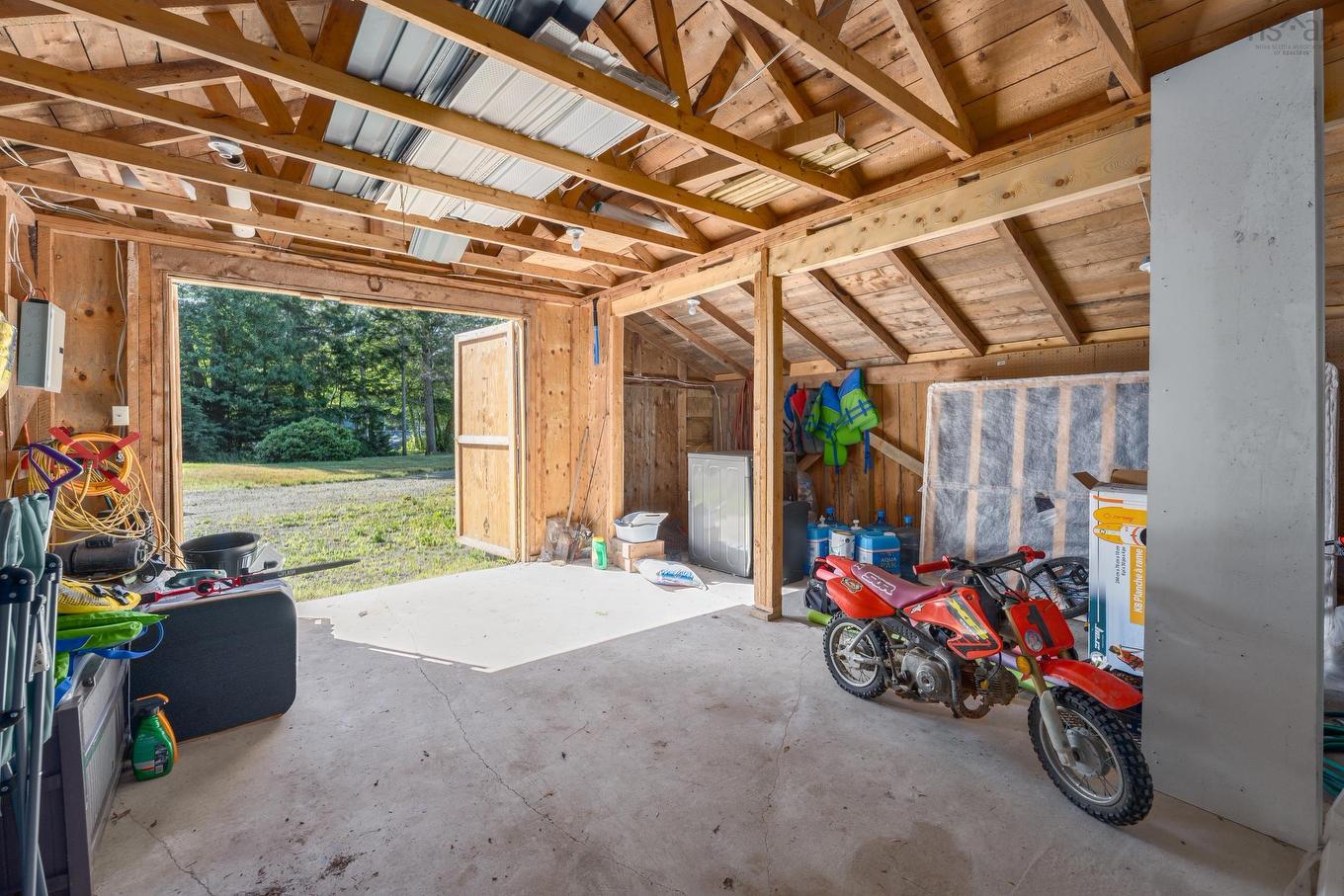 412 Double Lake Road, North Range, NS