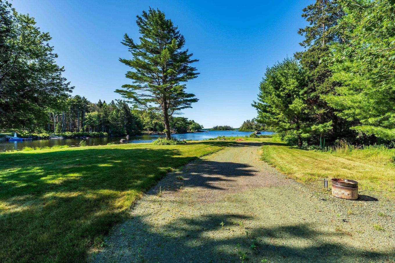 412 Double Lake Road, North Range, NS