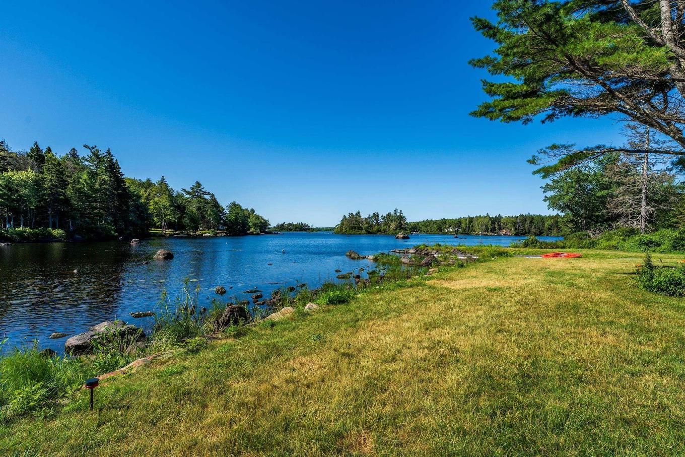 412 Double Lake Road, North Range, NS