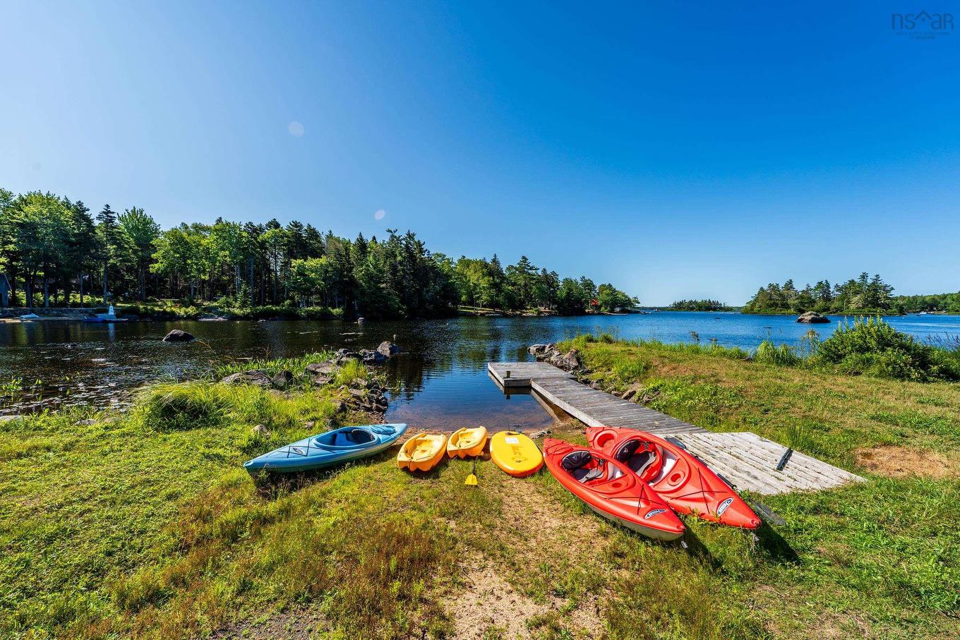 412 Double Lake Road, North Range, NS