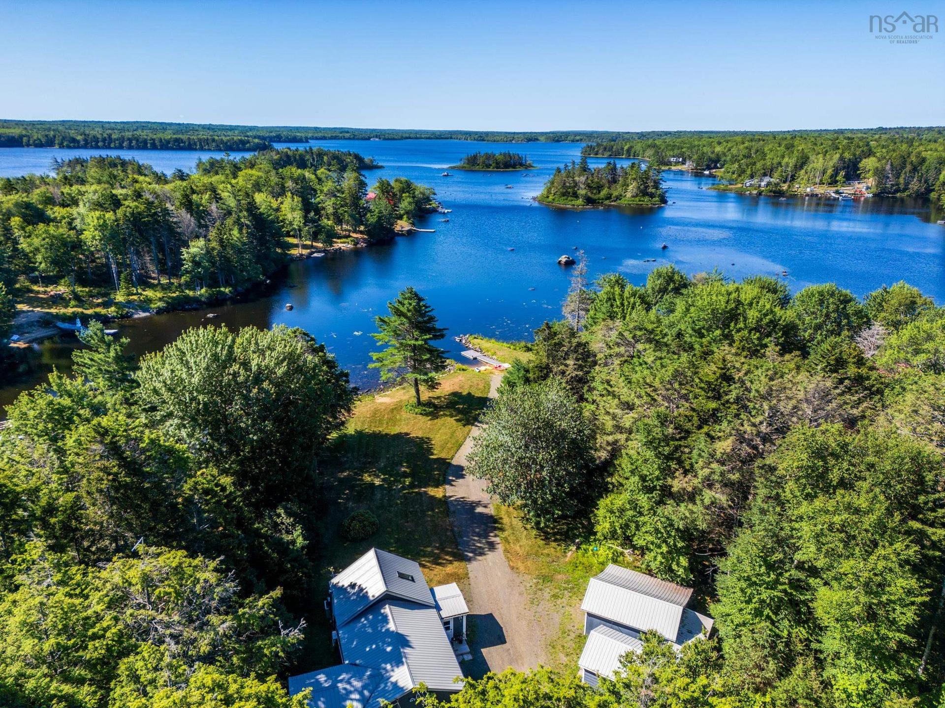 412 Double Lake Road, North Range, NS