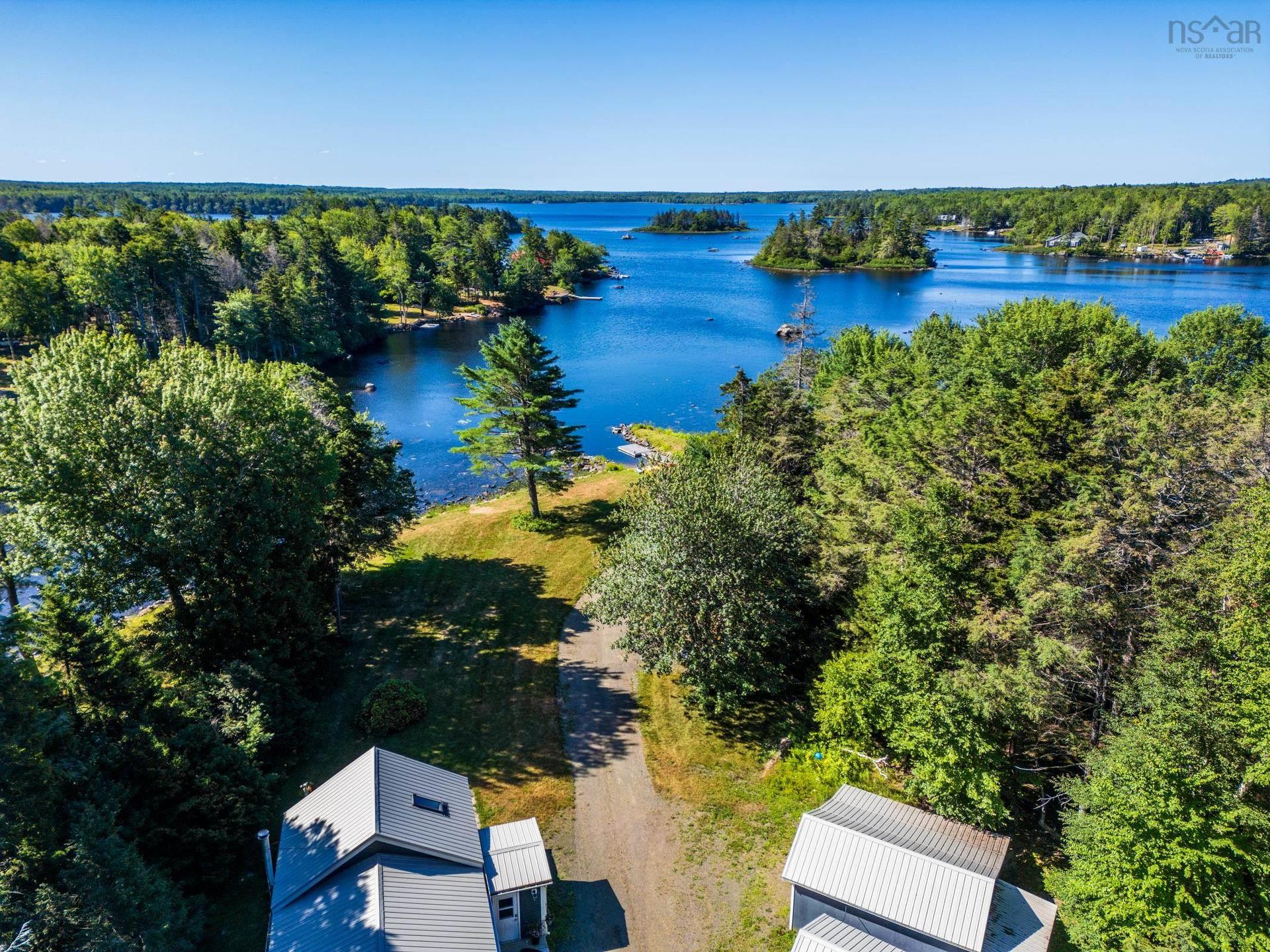 412 Double Lake Road, North Range, NS