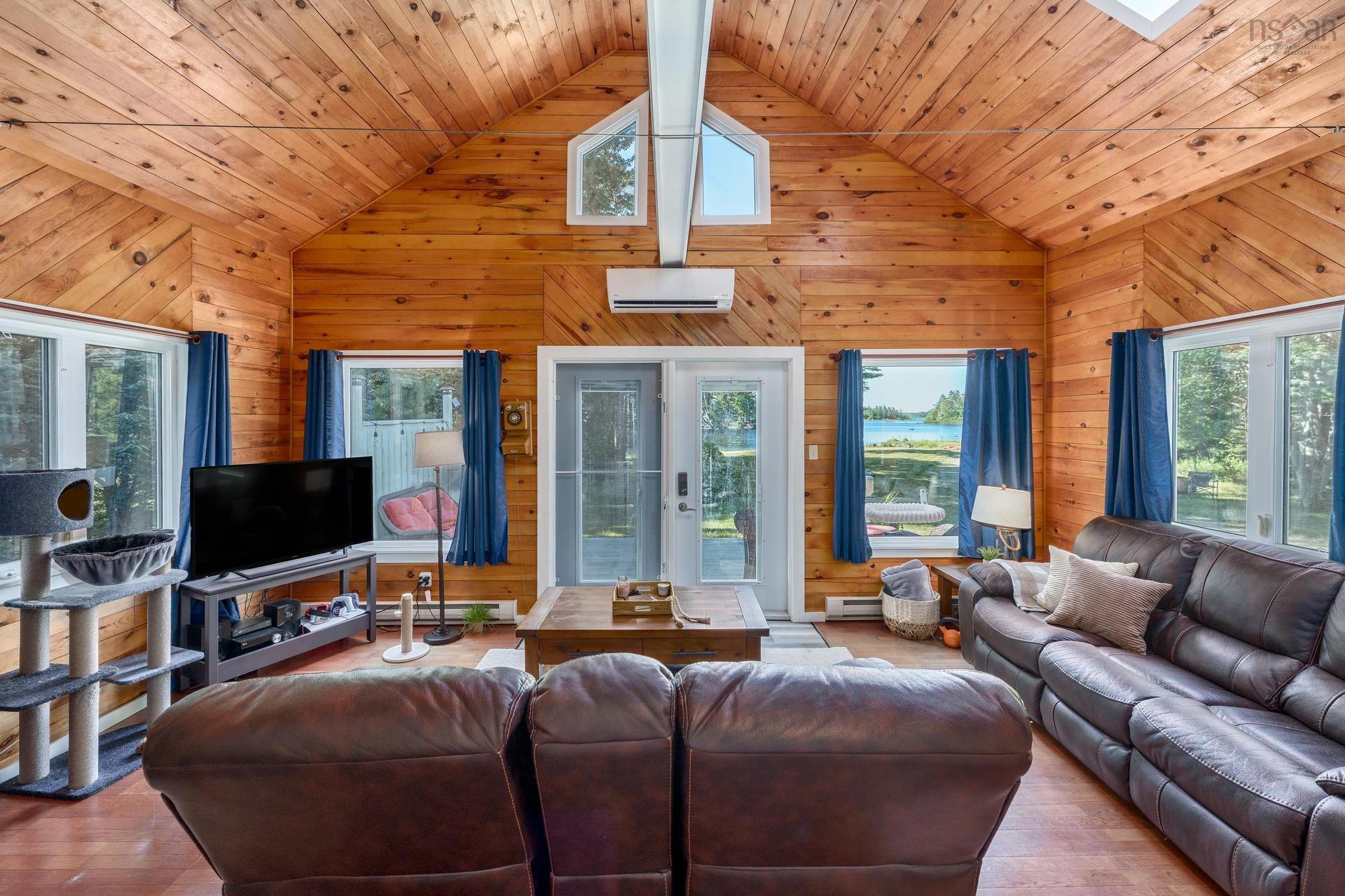 412 Double Lake Road, North Range, NS