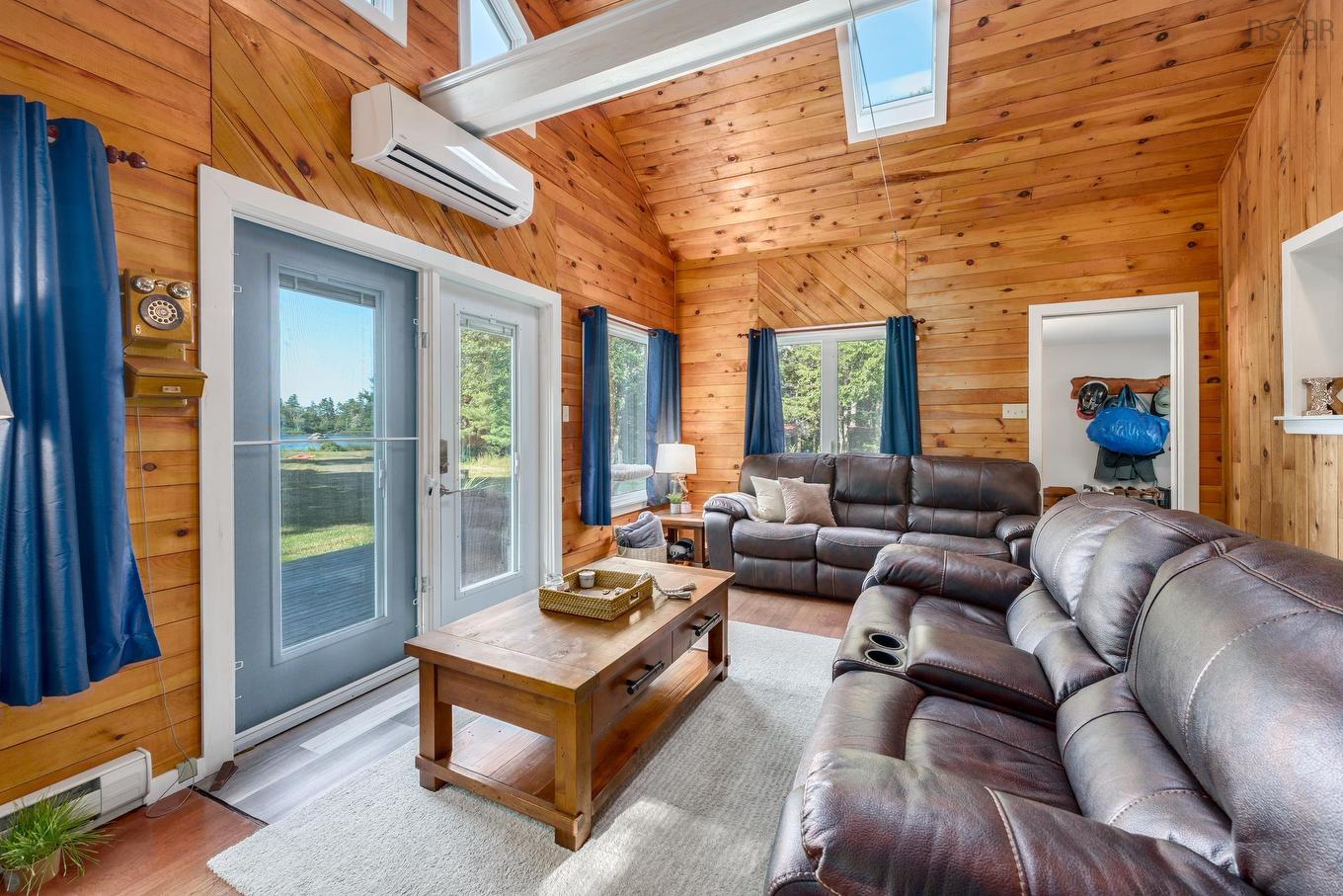 412 Double Lake Road, North Range, NS