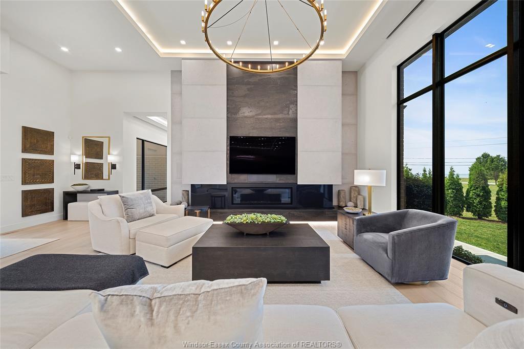 11 Destiny Drive, Leamington, ON