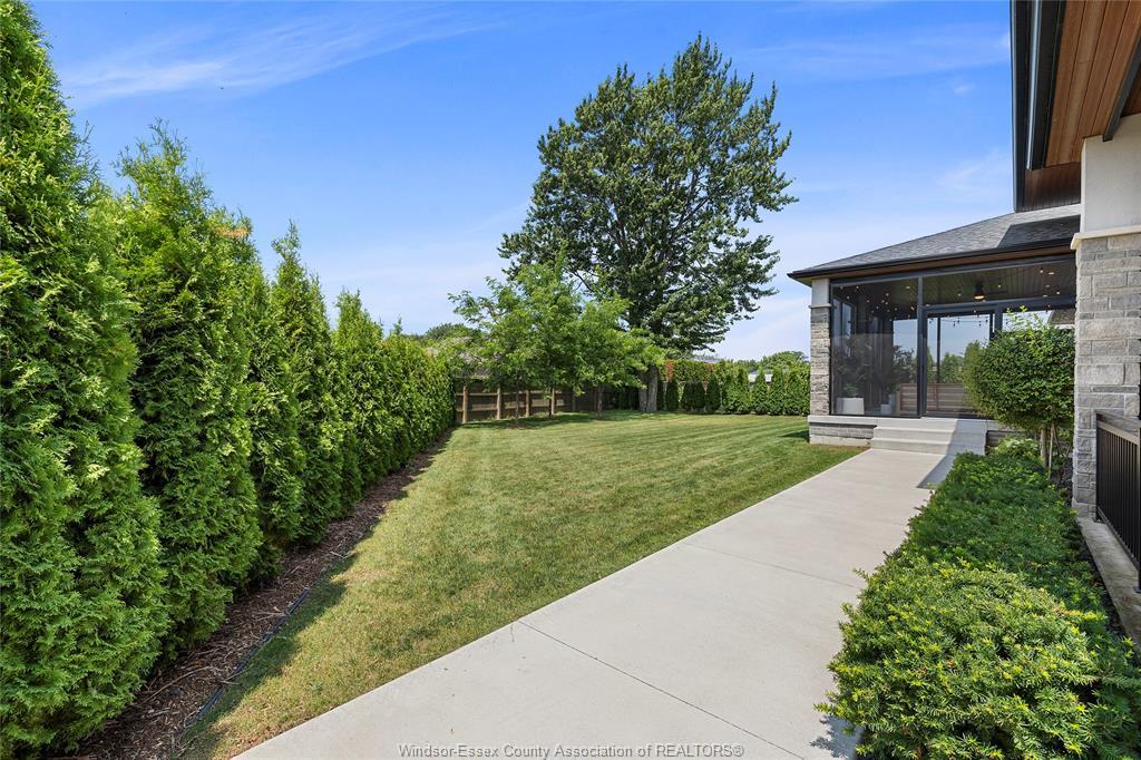 11 Destiny Drive, Leamington, ON