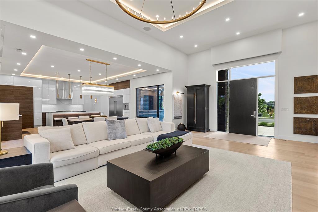 11 Destiny Drive, Leamington, ON