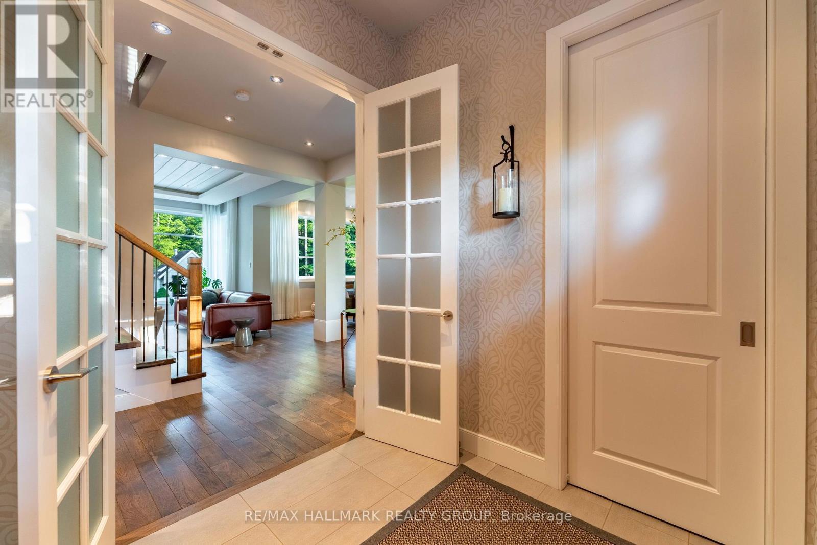 39 Jacquot Street, Champlain, ON - Indoor Photo Showing Other Room