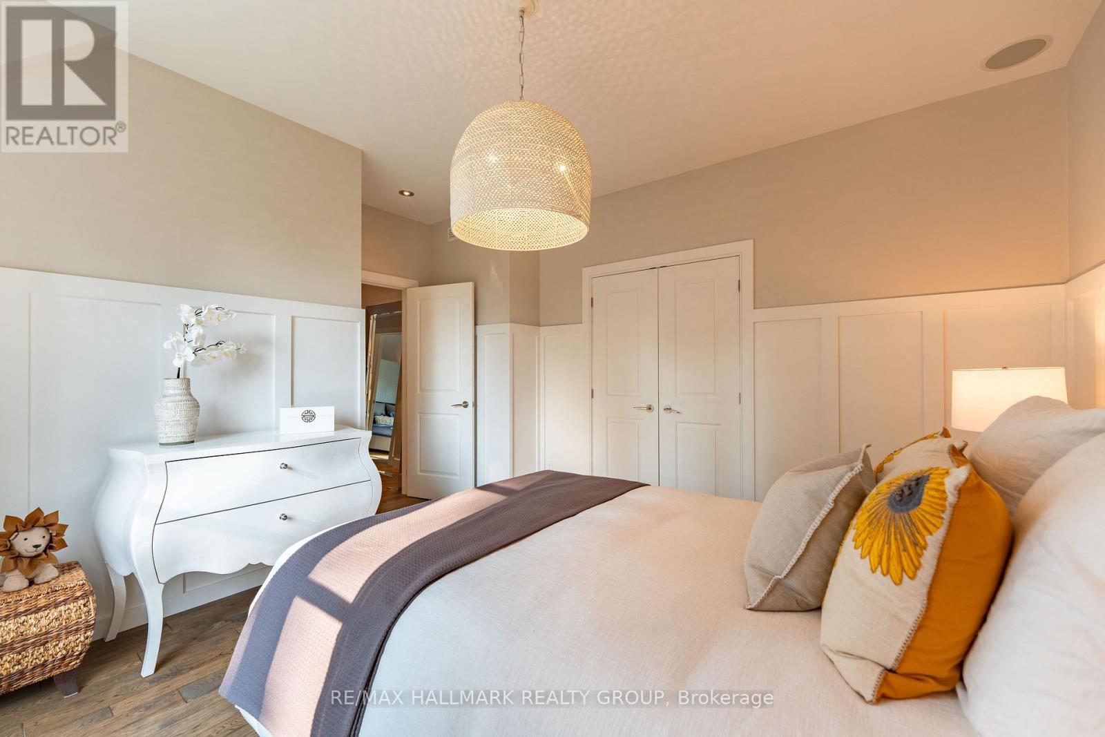 39 Jacquot Street, Champlain, ON - Indoor Photo Showing Bedroom