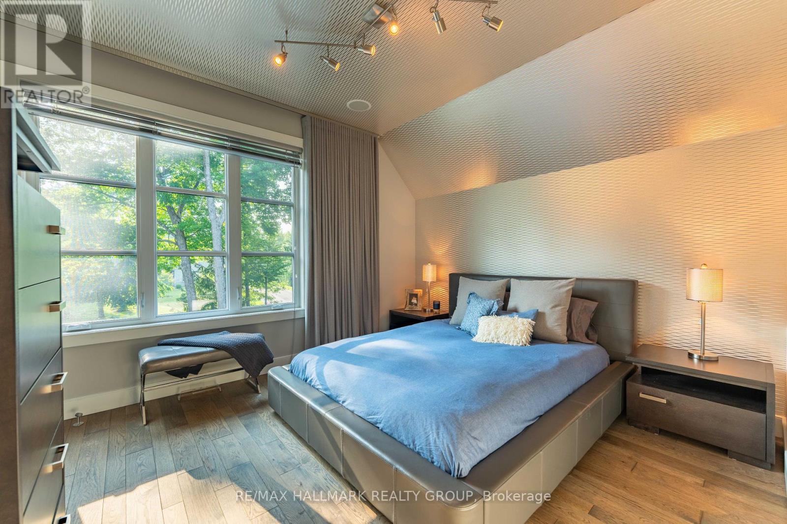 39 Jacquot Street, Champlain, ON - Indoor Photo Showing Bedroom