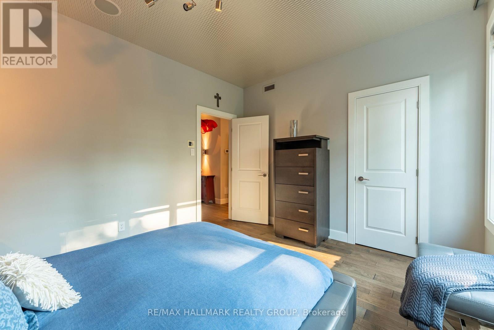 39 Jacquot Street, Champlain, ON - Indoor Photo Showing Bedroom