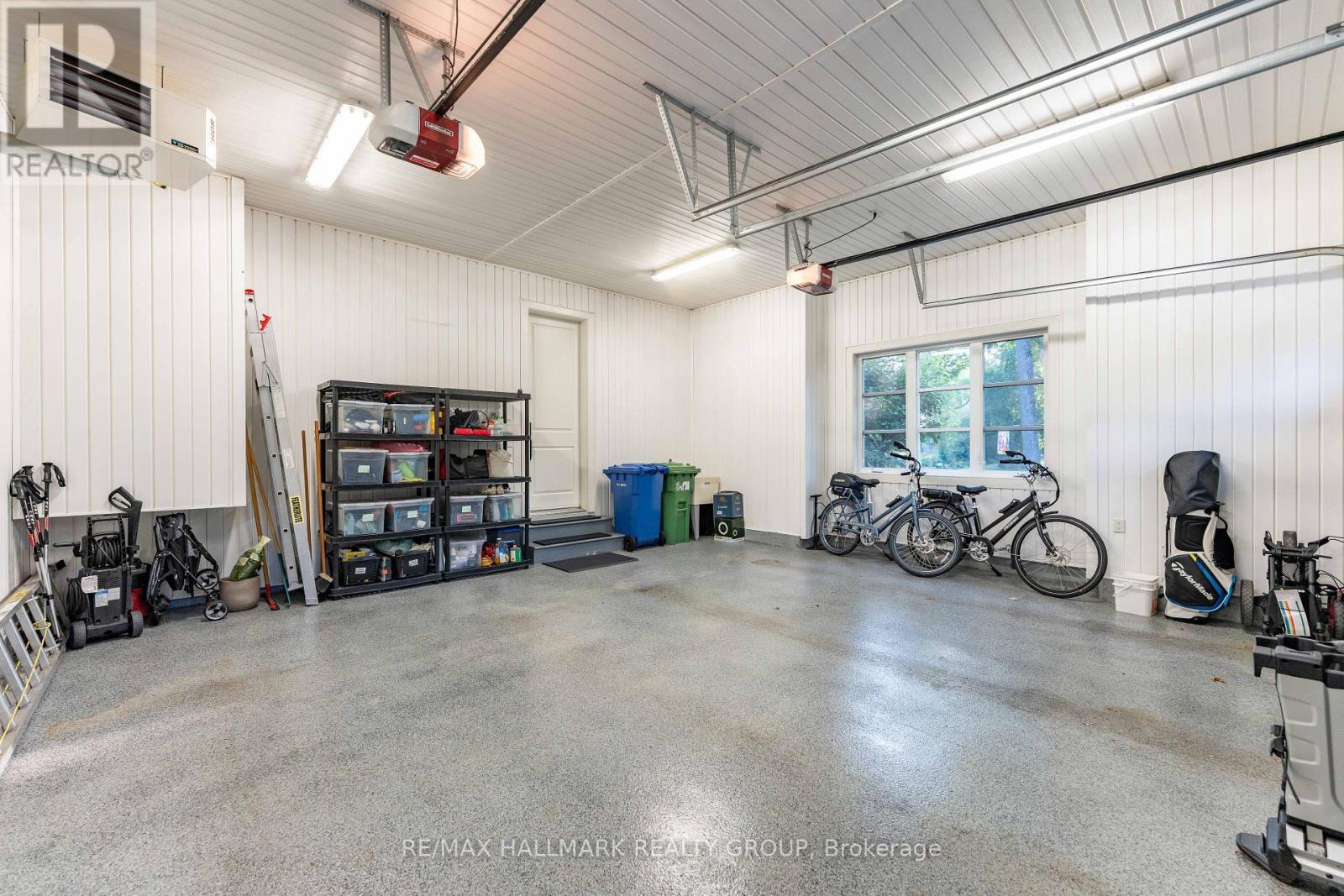 39 Jacquot Street, Champlain, ON - Indoor Photo Showing Garage
