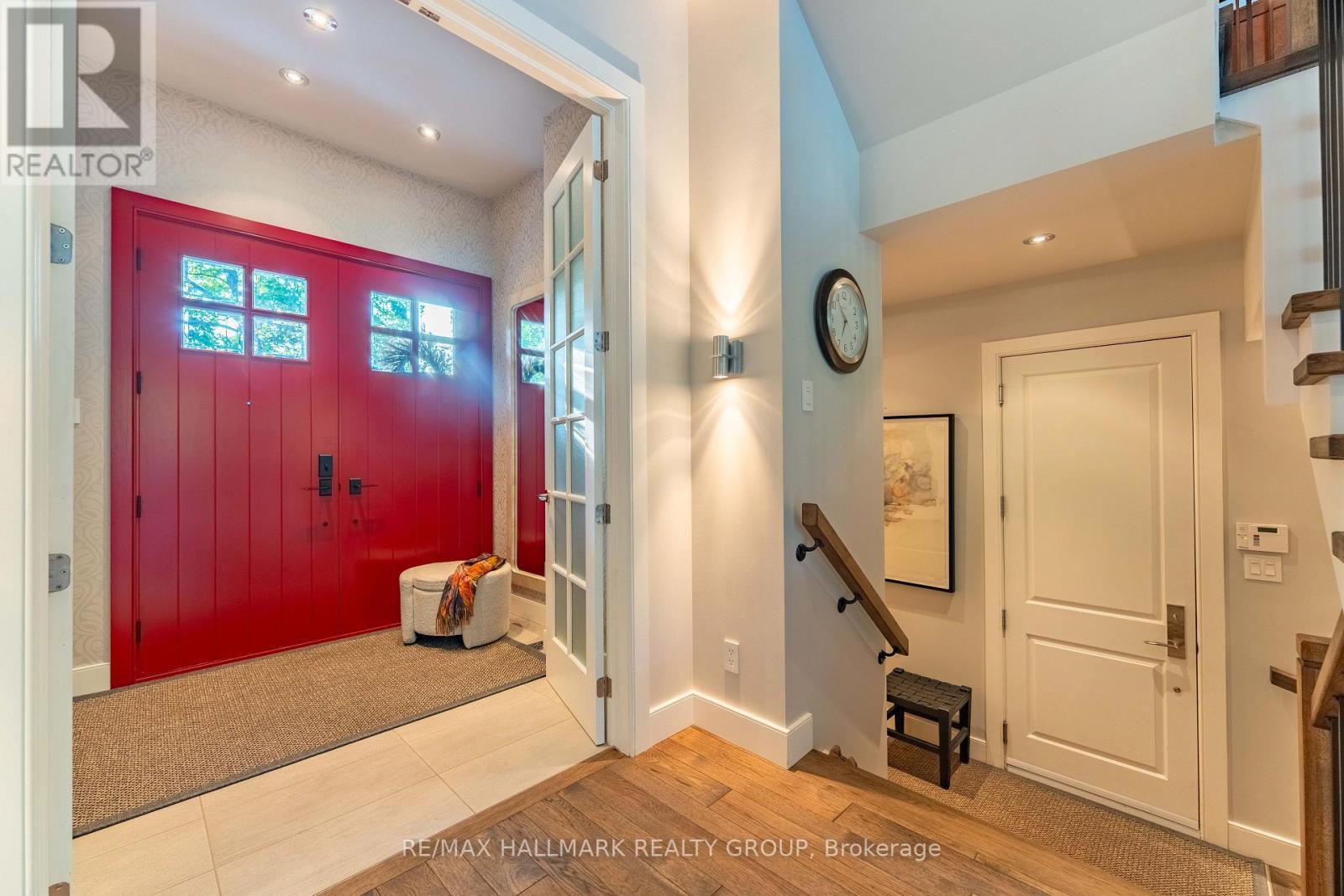 39 Jacquot Street, Champlain, ON - Indoor Photo Showing Other Room