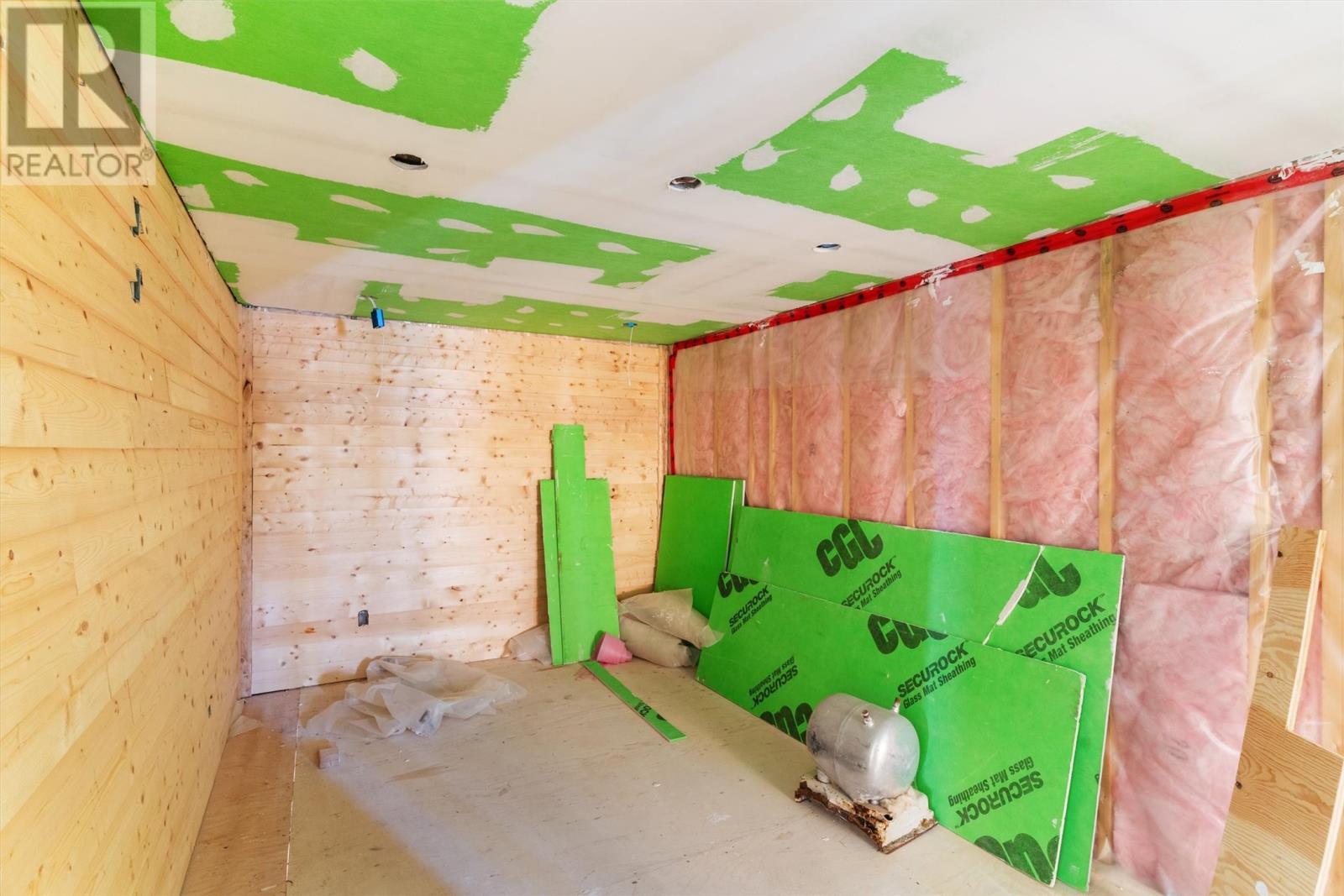 1-2 Balsam Drive, Gambo, NL - Indoor