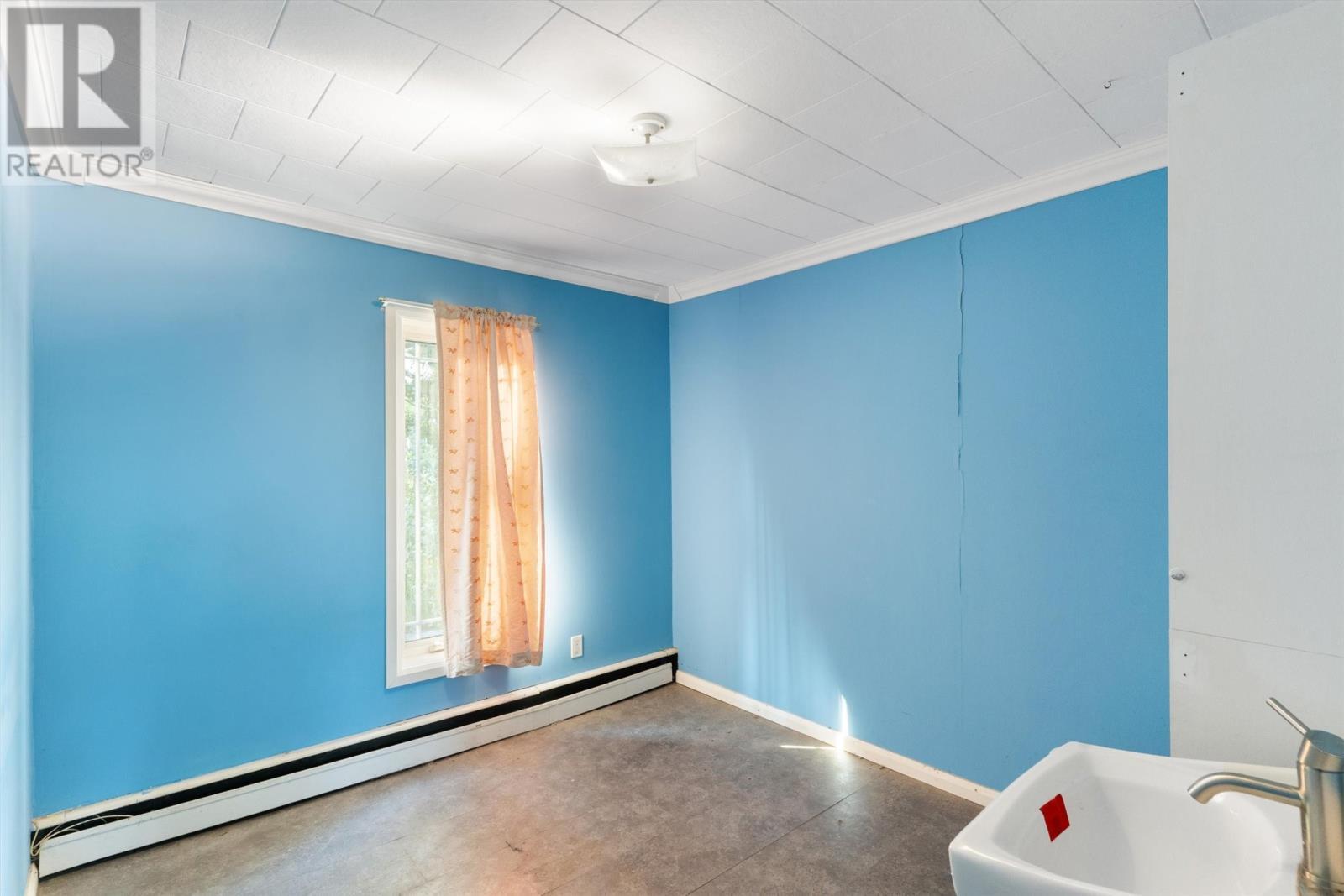 1-2 Balsam Drive, Gambo, NL - Indoor Photo Showing Other Room