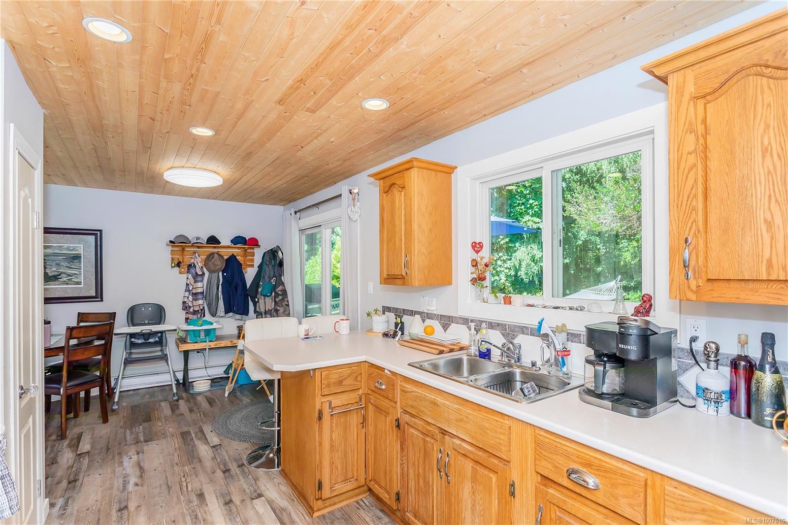 7-4604 Hammond Bay Rd, Nanaimo, BC