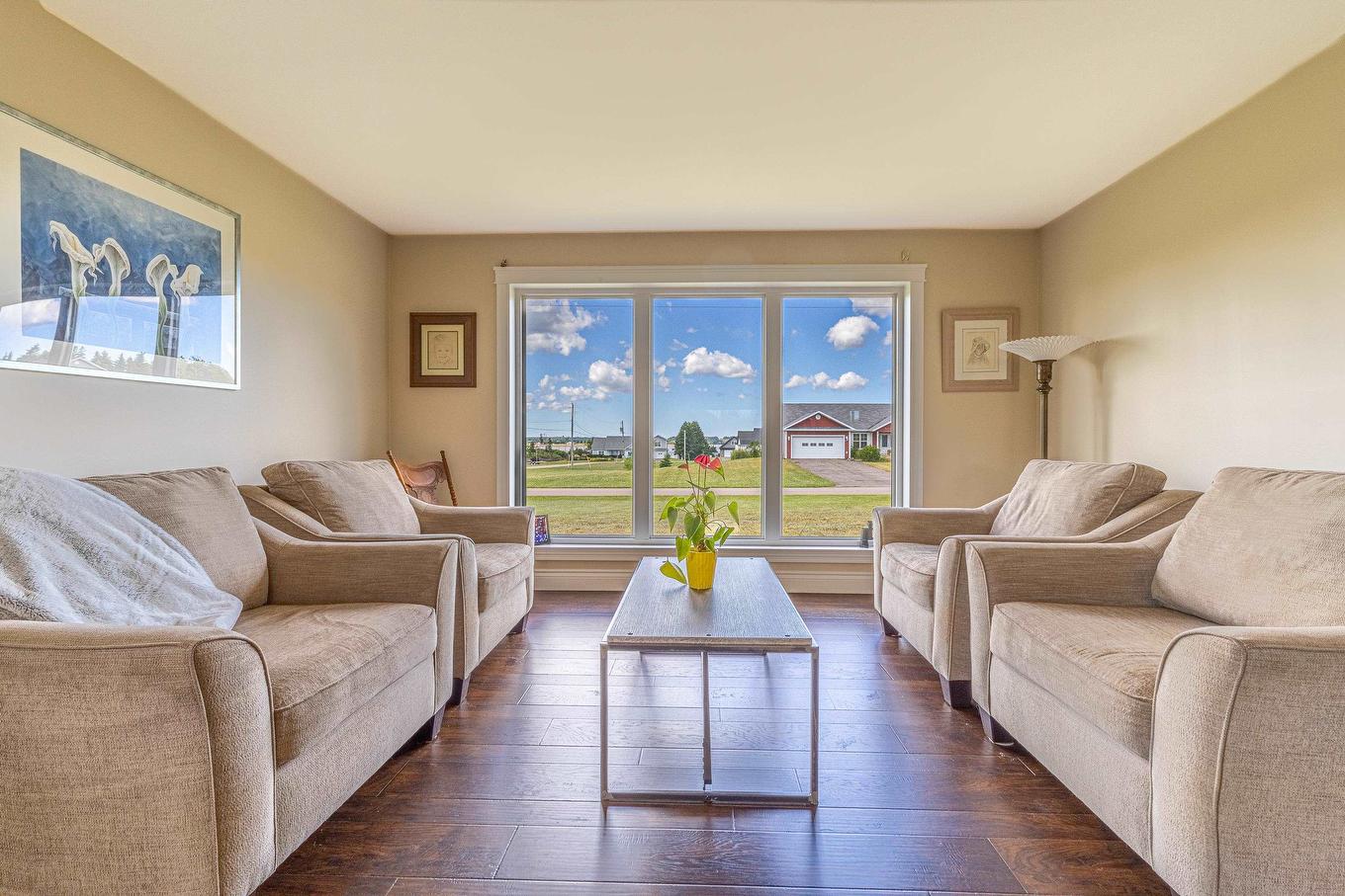 12 Ashton Street, Fairview, PE