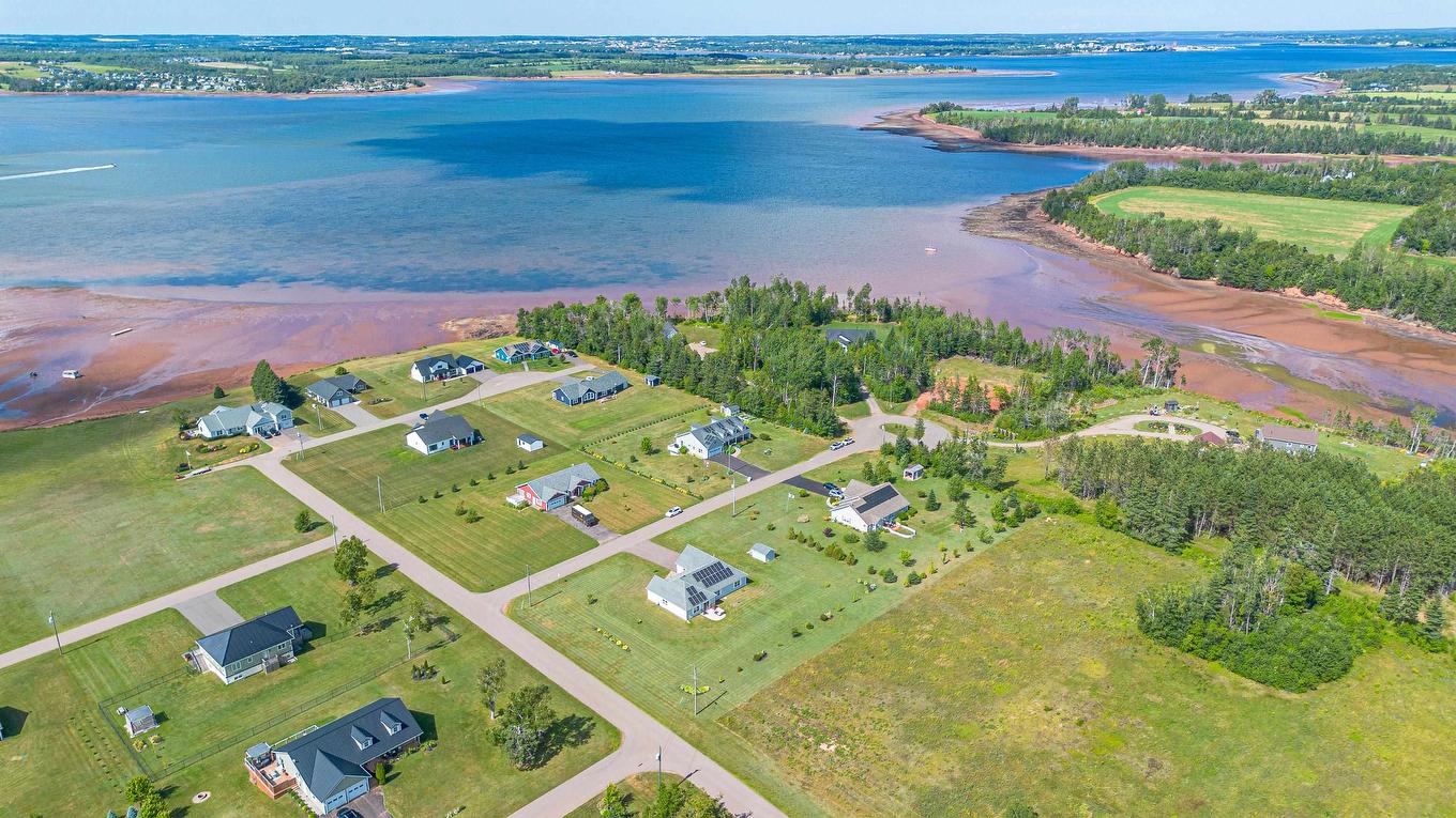 12 Ashton Street, Fairview, PE