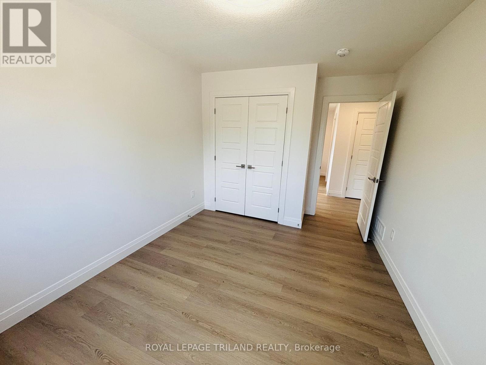 2 - 116 Fairview Avenue, St. Thomas, ON - Indoor Photo Showing Other Room