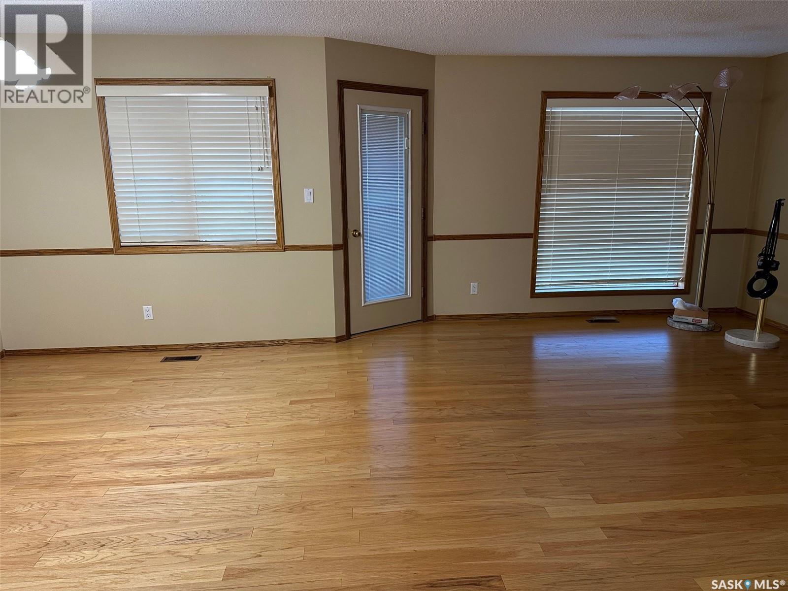 101 1214 3Rd Street, Estevan, SK - Indoor Photo Showing Other Room