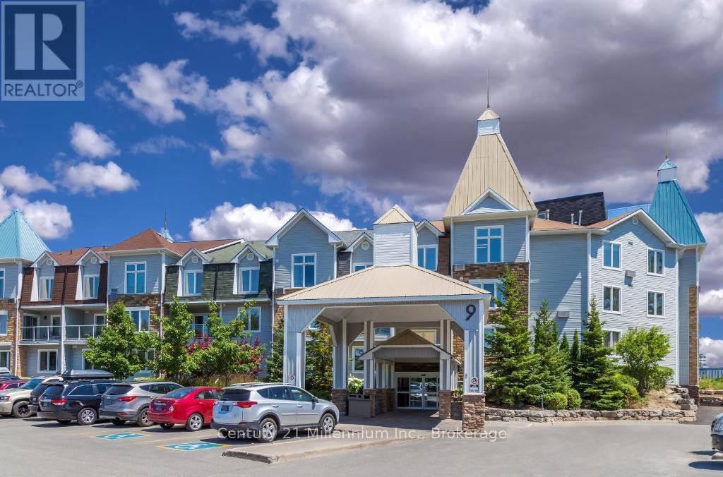 3210-3212 - 9 Harbour Street E, Collingwood, ON