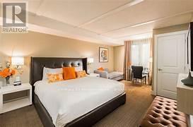 3210-3212 - 9 Harbour Street E, Collingwood, ON