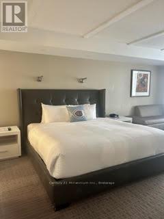 3210-3212 - 9 Harbour Street E, Collingwood, ON