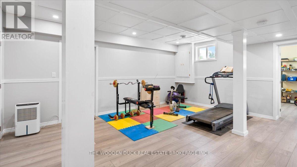 107031 Hwy 7 Highway, Madoc, ON - Indoor Photo Showing Gym Room