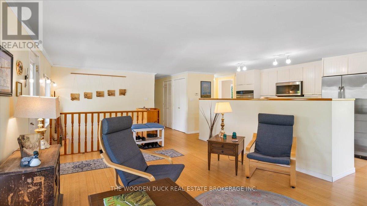 107031 Hwy 7 Highway, Madoc, ON - Indoor Photo Showing Other Room