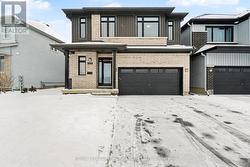 233 BEAUGENCY STREET Ottawa, ON K1W 0T2
