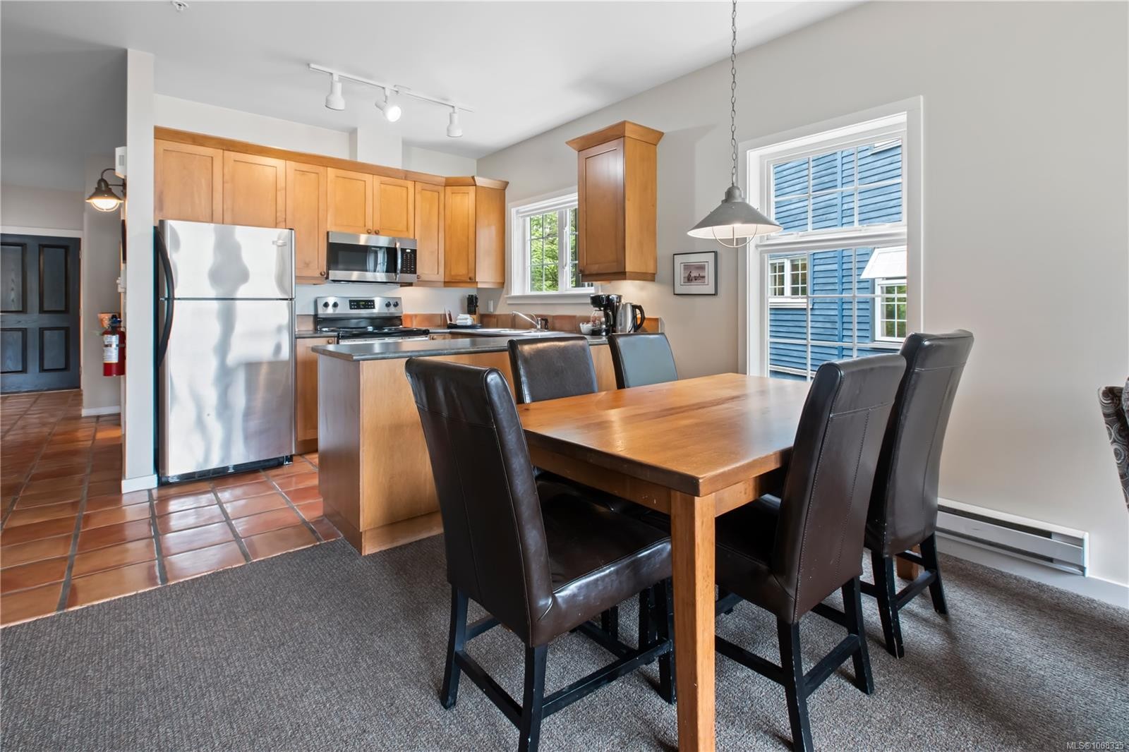 402-1971 Harbour Dr, Ucluelet, BC - Indoor