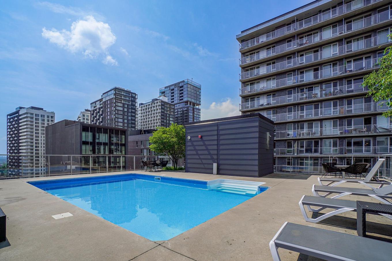 Piscine - 437-1414 Rue Chomedey, Montréal (Ville-Marie), QC - Outdoor With In Ground Pool