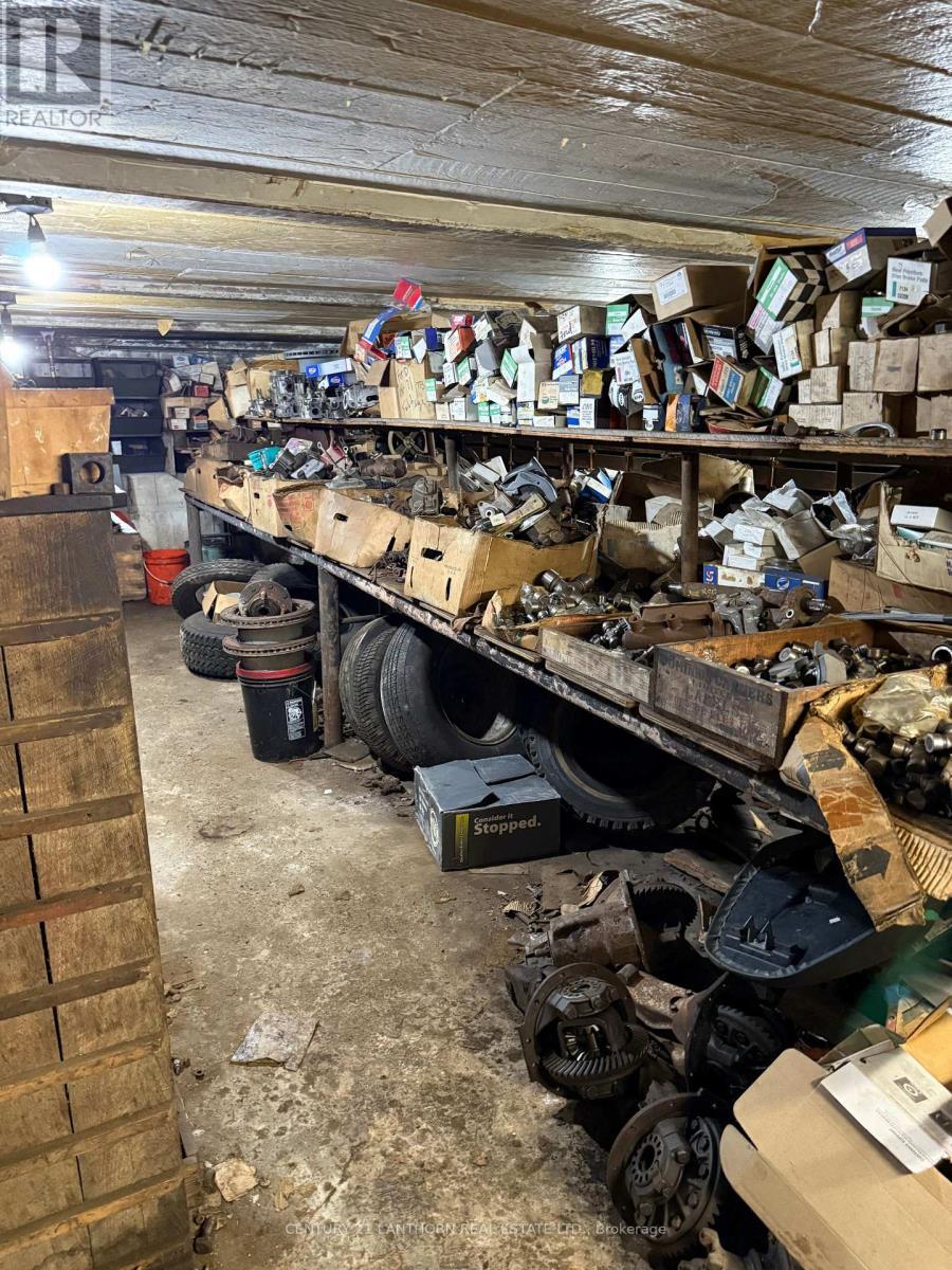 3073 County 10 Road, Prince Edward County (South Marysburg Ward), ON