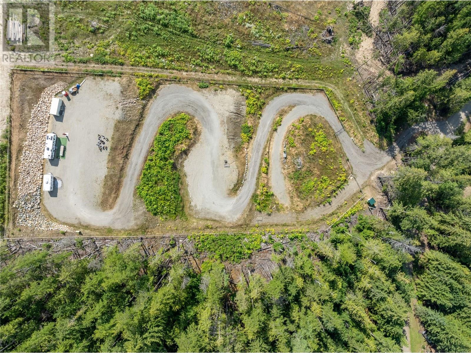 6226 Armstrong Road, Eagle Bay, BC