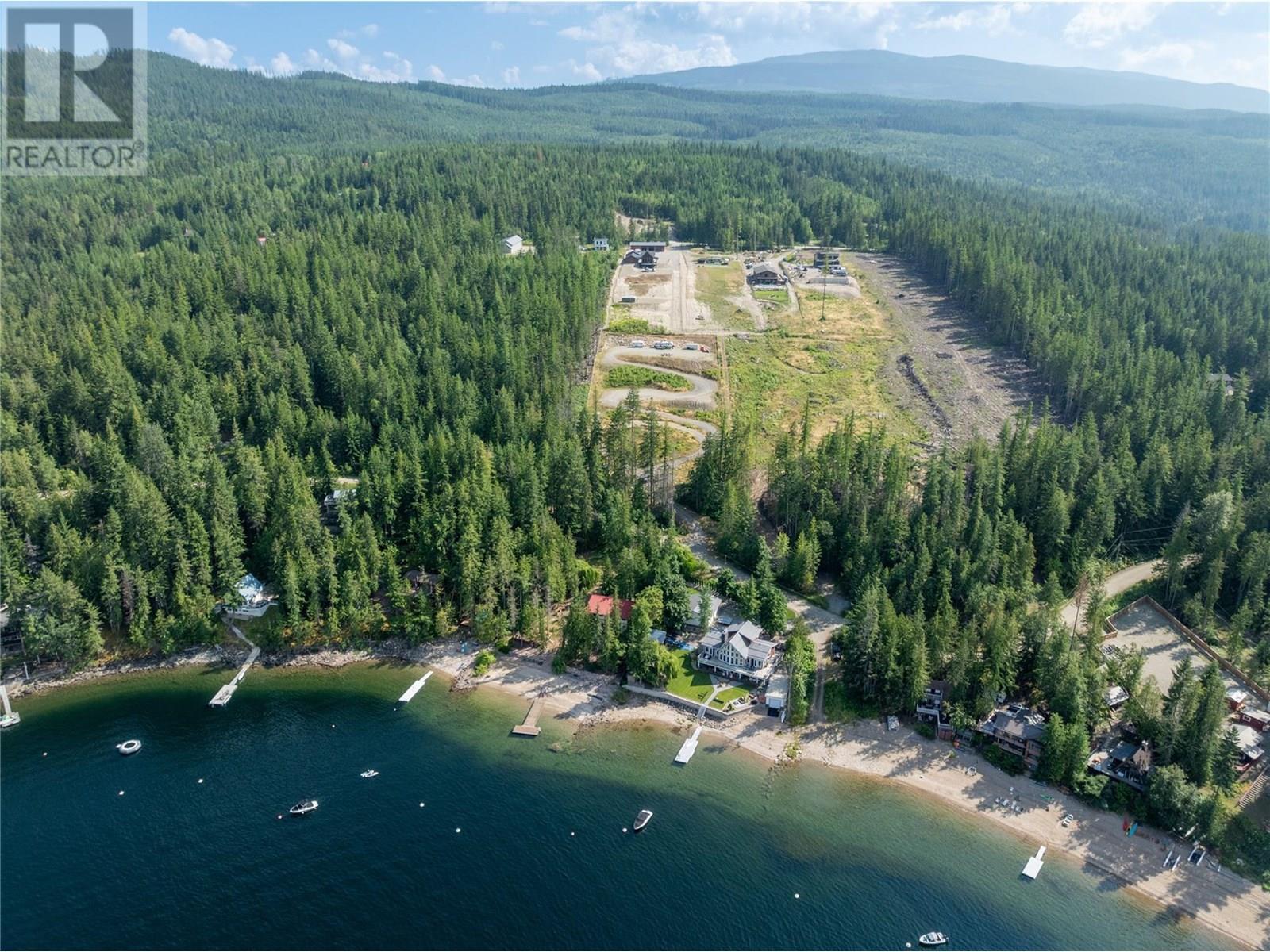 6226 Armstrong Road, Eagle Bay, BC