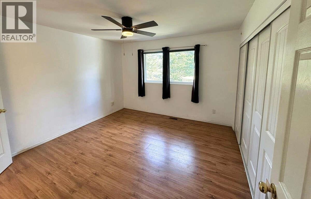 7673 Graham Road, Bridge Lake, BC - Indoor Photo Showing Other Room