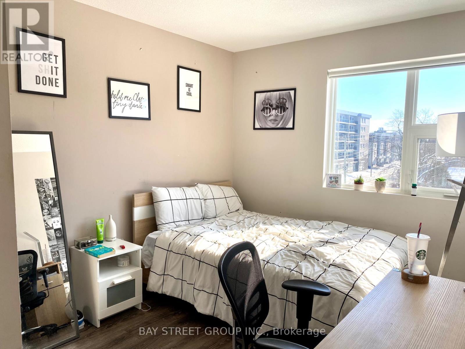217 - 288 Albert Street, Waterloo, ON - Indoor Photo Showing Bedroom